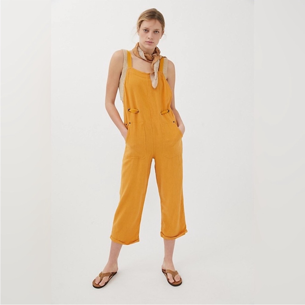 UO BDG Mikey Cotton Gauze Linen Backless Overall Jumpsuit Dark Mustard Yellow